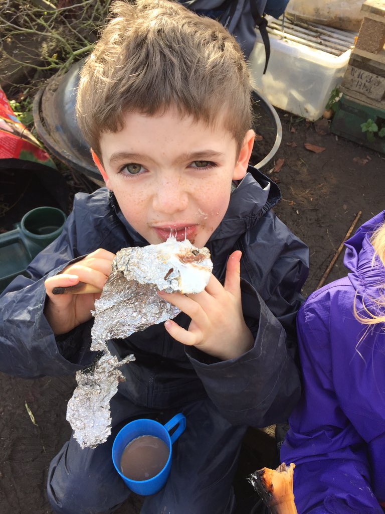 Forest School Fun tweet media