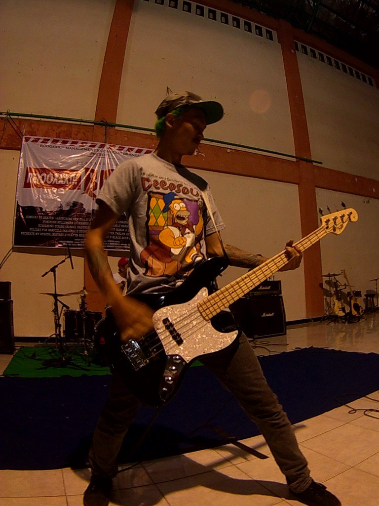 Thx <a href="/DeepSouth23/">DeepSouth</a> because you always support me, every stage! #kediri#jatim#@LOWDICK#enjoy