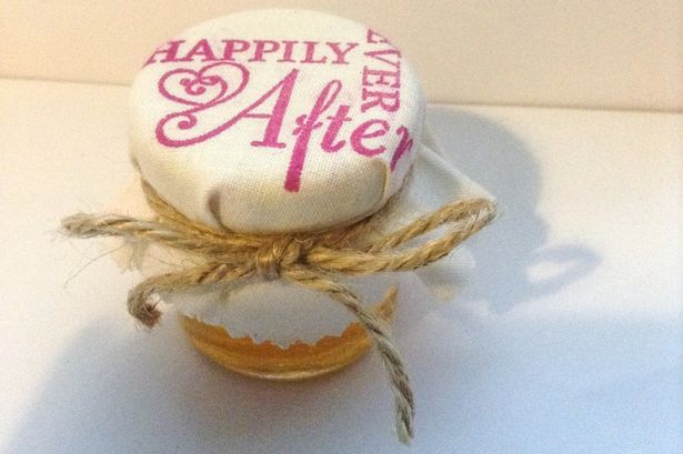 WalesOnline's tweet photo. 9 Welsh wedding favours to say diolch to your guests https://t.co/5FmwO26YIR https://t.co/2NjehBew8V
