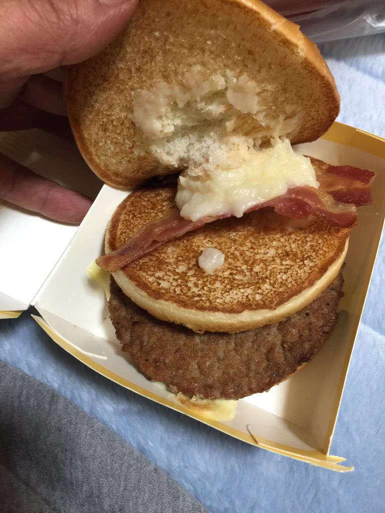 マクドナルドの 名前募集バーガー を消費者が酷評 詐欺 16年2月3日掲載 ライブドアニュース