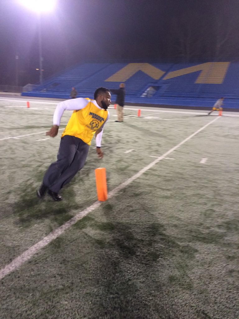 MSUEaglesFB's tweet photo. Great effort and competition with the workout this morning in Jayne Stadium! #SOARH16HER https://t.co/pQIiyX6e5y