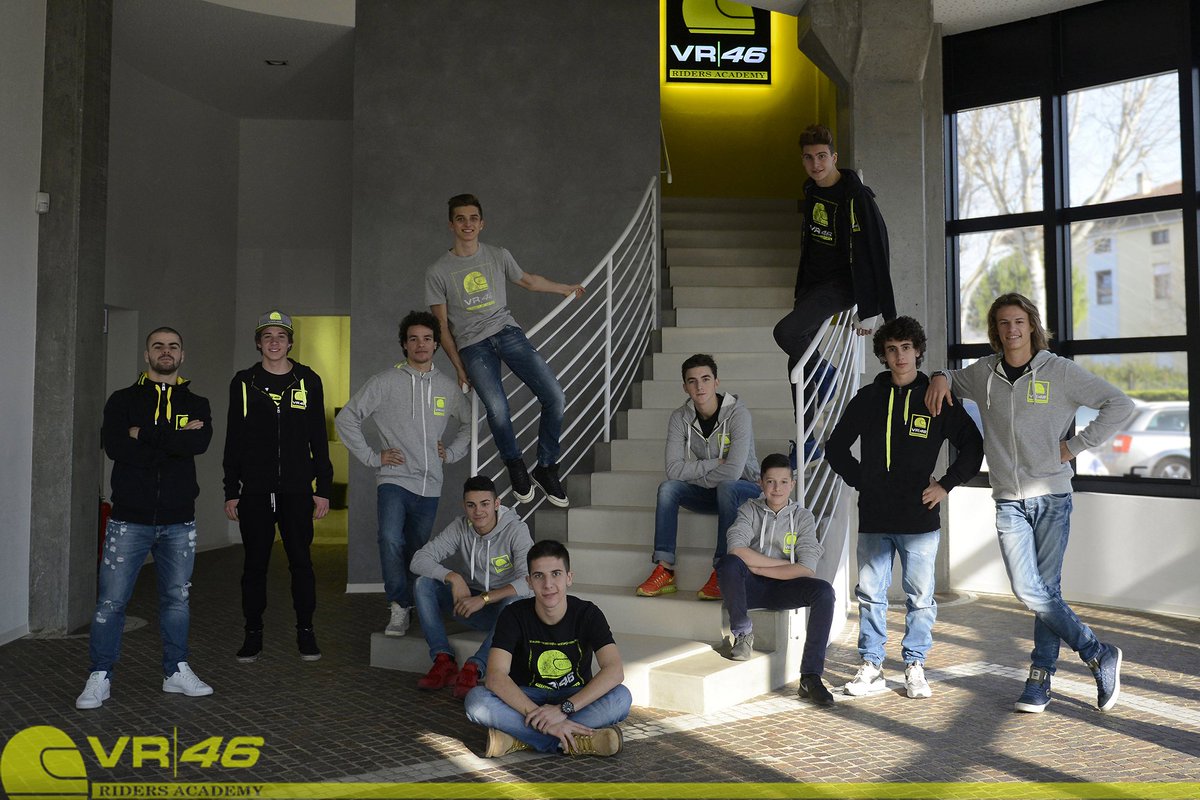 VRRidersAcademy's tweet photo. VR46 Riders Academy classe 2016 👊🏻✊🏻
This is the #VR46RidersAcademy class 2016 👊🏻✊🏻 https://t.co/m5iF37rLcN