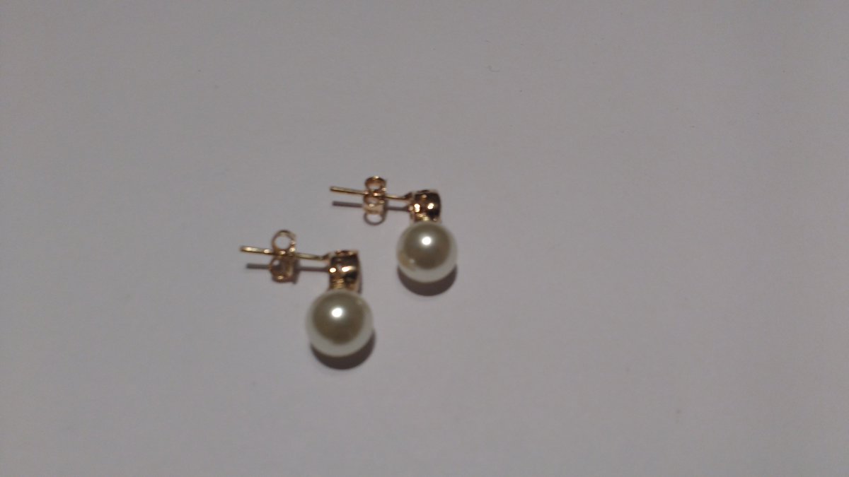 Aros Enchapado En Oro De 18k Con Perla Cultivadas
yapo.cl/region_metropo…