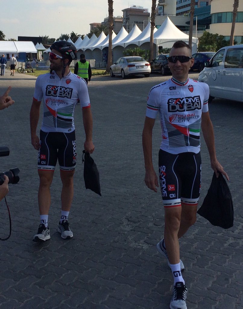 Dubai ... il boss del Golfo Persico alias <a href="/albivolpi/">Alberto Volpi</a> e suoi italian boys <a href="/PaliniAndrea/">palini andrea</a> &amp; <a href="/ivansantino/">Ivan Santaromita</a> 😜💪👏🚴