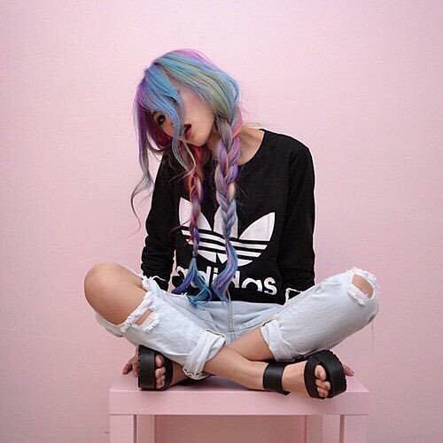 lovearijus's tweet photo. かわいいhair💗
素敵な色✨ https://t.co/j4C65Y4Koz