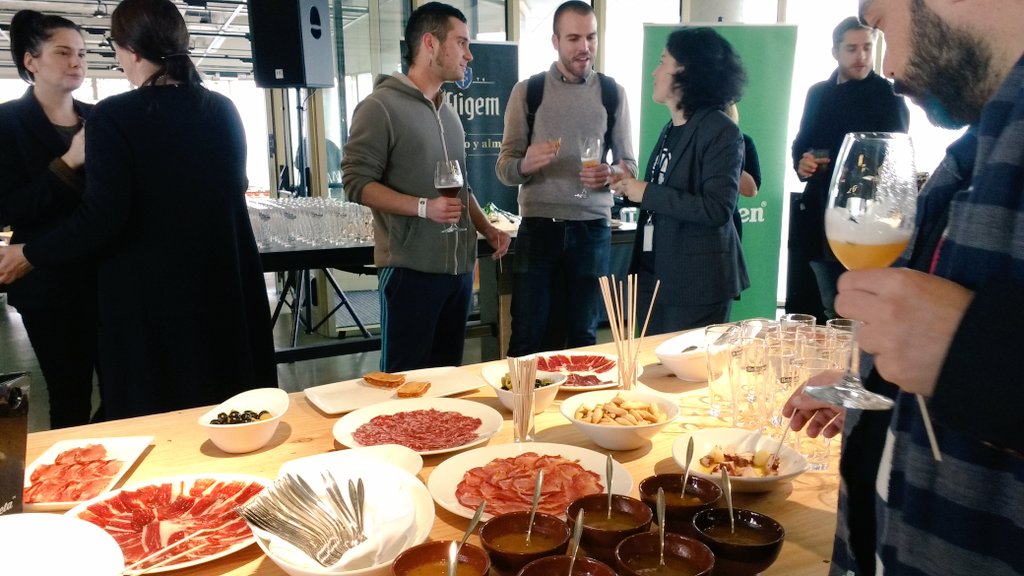 wearegoe's tweet photo. Con un toque Mediterráneo y Nórdico llego la hora de comer ¡que aproveche! @Heineken_ES #culinaryaction16 https://t.co/0yifyDzTC9
