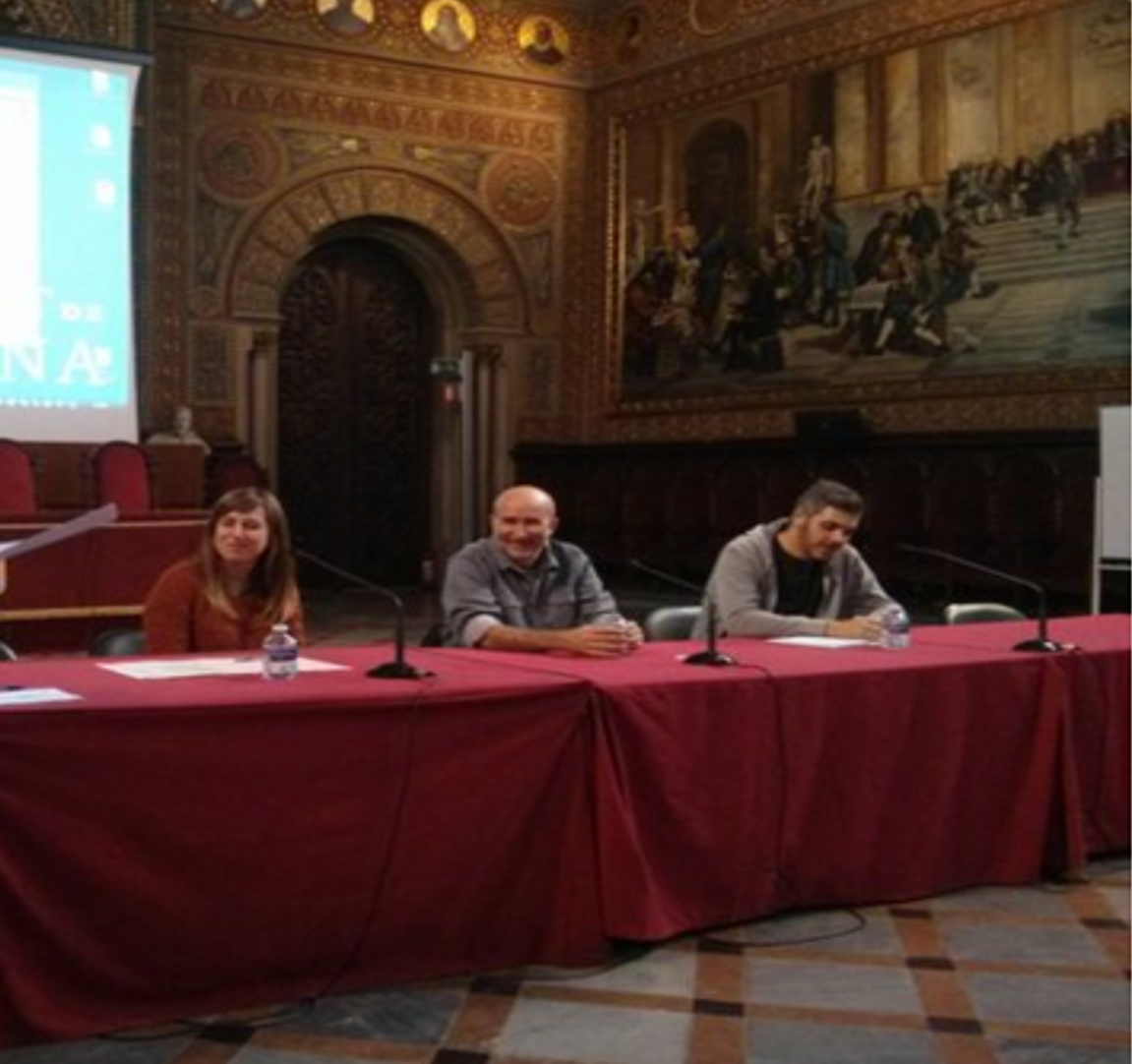 MartiJim7's tweet photo. Session on science communication at #JIPI2016 with @nuriajar @nielo40 & @thefercook Accuracy, impact and engagement! https://t.co/hrktS2Z1FE