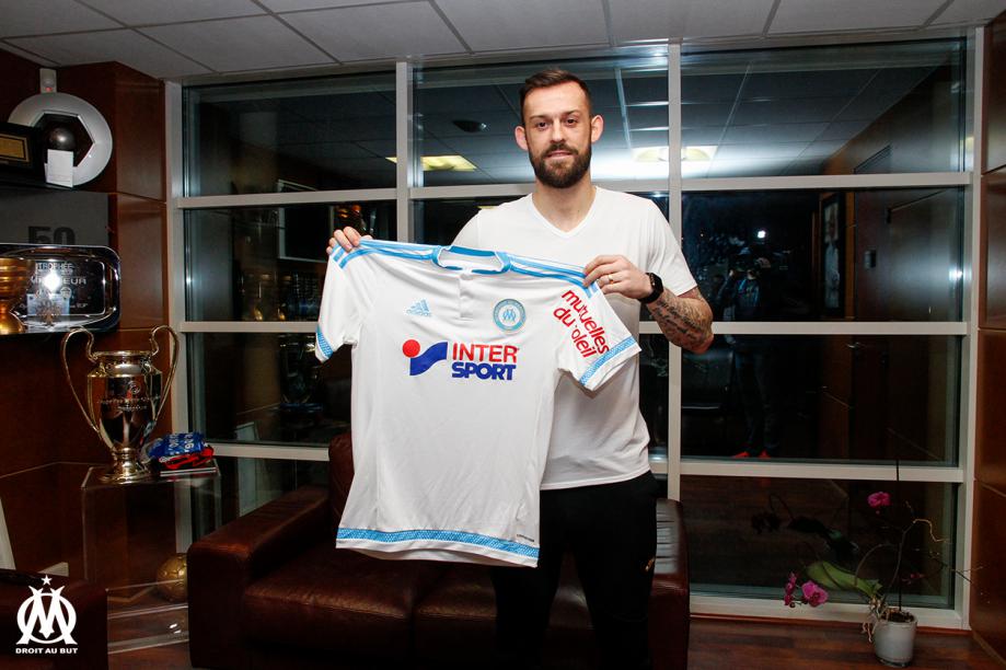 Fletcher - [Steven Fletcher] signe 4 ans à Sheffield Wednesday CaNqIlaWEAEylTE