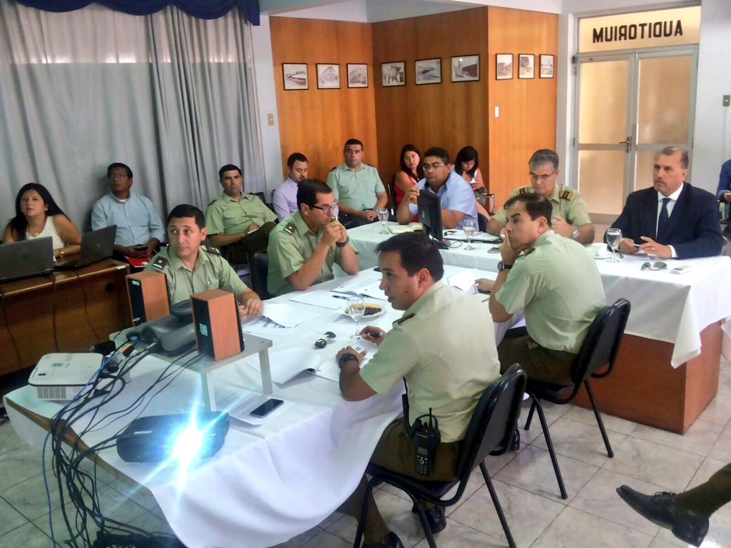 SenameArica's tweet photo. Presente en dependencias de @Carabdechile #Arica en nuevo Análisis Criminalístico (PACIC) @sename_gobierno https://t.co/106M3mZs2H