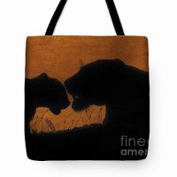 #tote #bag #totebag 13x3-18x18 #lion #cub #bigcats #sunset #silhouette #drawing #dhackett donna-hackett.artistwebsites.com/featured/a-mot…