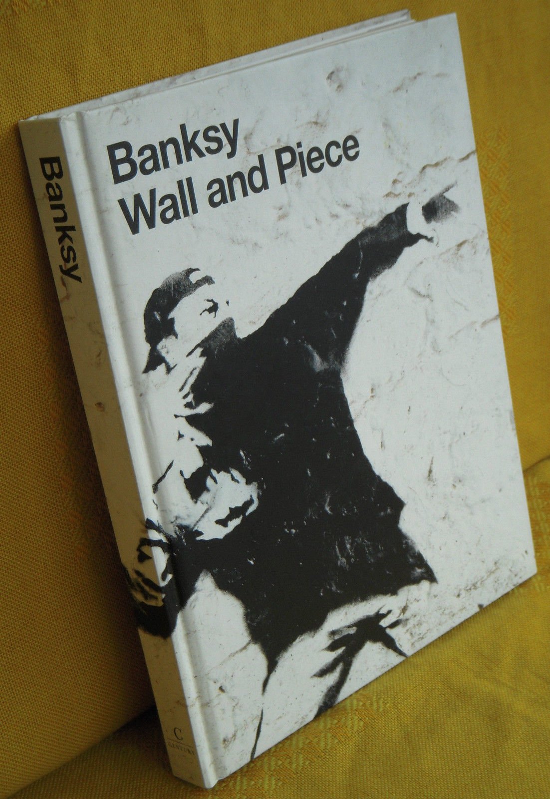 Ever Rotating Vintage Retro On Twitter Banksy Wall And Piece First Edition Hardback Book Banksy Wallandpiece 𝐞𝐁𝐚𝐲 Https T Co Qiduf29ejz Https T Co Opaf8quoxp