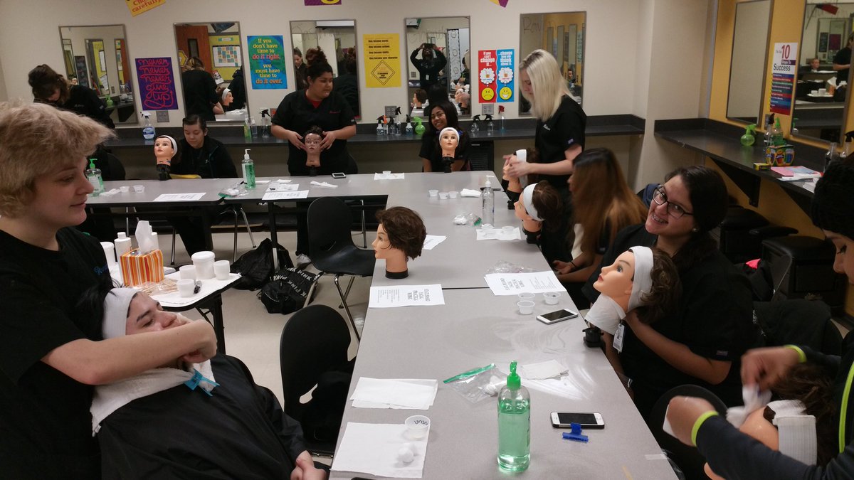 ATCCosmo's tweet photo. Cosmo Seniors practicing for their State Board Practical Exam! #BasicFacial #Johnson #ATCCosmetology https://t.co/HvZ864smyh