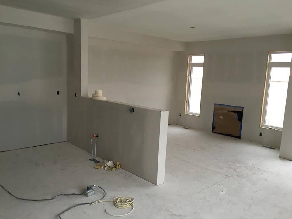 ClaridgeBWT's tweet photo. B25-142 #Progress: Another Summit townhome in the process of being built 
#NewHomes #Kanata #RealEstate https://t.co/oy159SOXjF