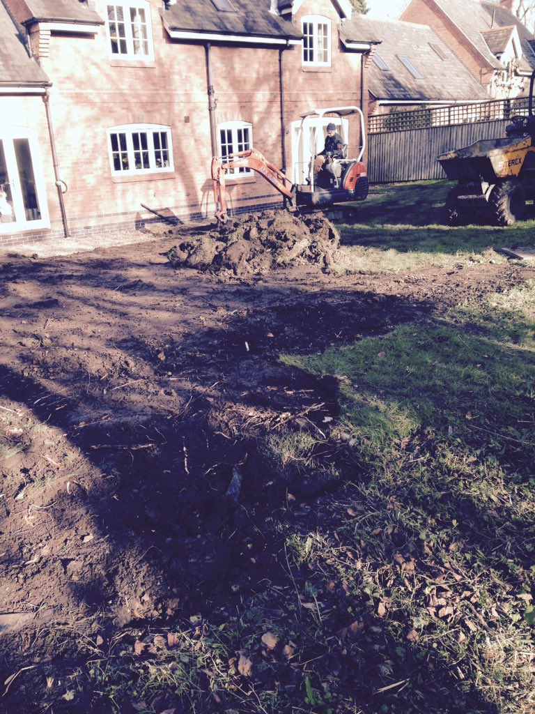 GQgardens's tweet photo. Good to be on site today starting a new project in Leicester! Keep an eye out for progress shots! https://t.co/SeJthjRo3Y