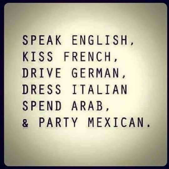 szMonique's tweet photo. Genial inicio de semana, después del puente 😃 https://t.co/GOExjF8CDi