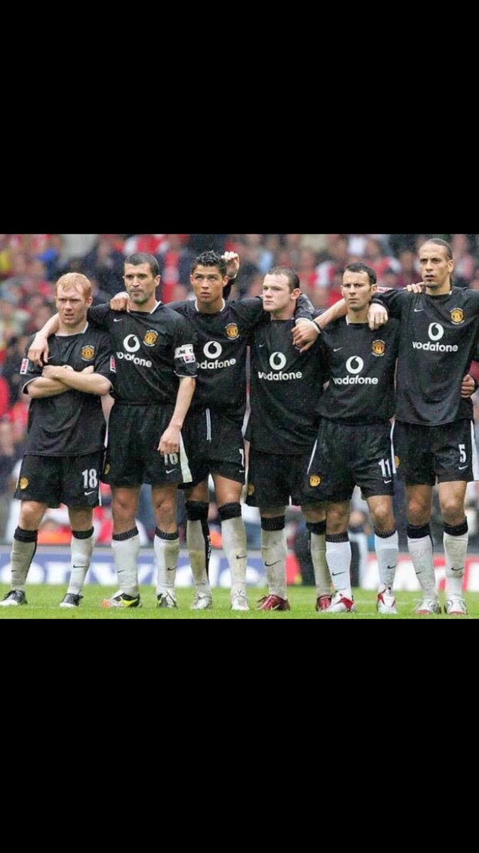 spike_osullivan's tweet photo. Wish this lot were on the team sheet tonight #UTDSTK #ManchesterUnitedOfficial 😕 https://t.co/HRCYeb8Qoc