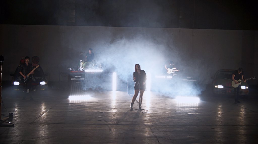Light_uptheTown's tweet photo. shooting our musicvideo for "In the dark" https://t.co/OBdHiVcAqU