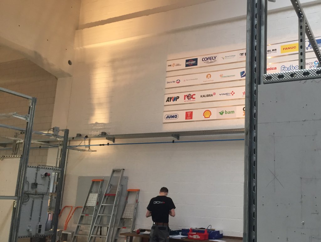 Opening <a href="/Vakwijs/">Vakwijs opleidingen</a> in Amsterdam, geweldig initiatief! Gefeliciteerd