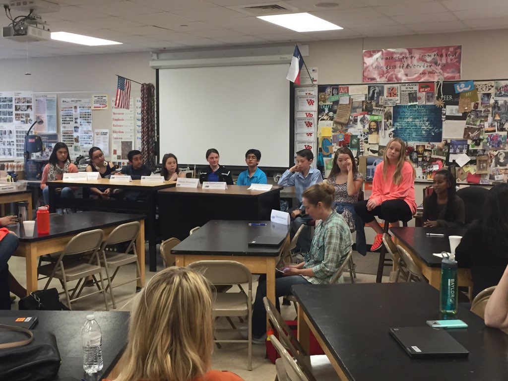 JboTx's tweet image. Ss advise Ts that choice has huge impacts on learning. Ss wish to partner w/their Ts on this journey #mlisd #LISDCIC