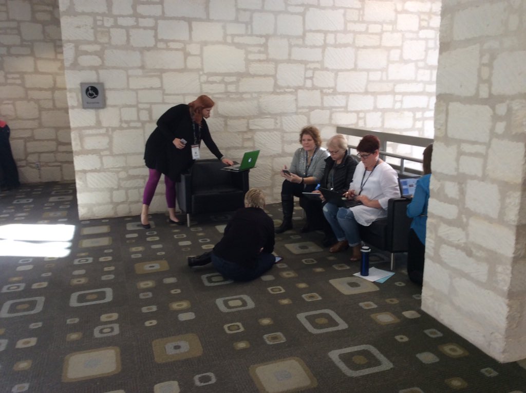 ywilliams1120's tweet image. Are you sure this is a PL session? #conversing #moving #smiling #lrng2gether #TCEA16 #coppelldlc