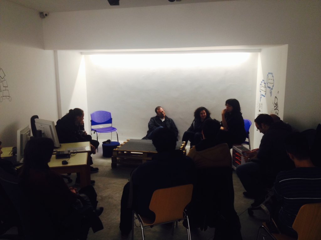 gamejamps's tweet photo. Fireside Chat #2 @KhaledAbulKhair @vecboxps #gaminginpalestine @PinchPointPs Experience https://t.co/S5xa8RLG32