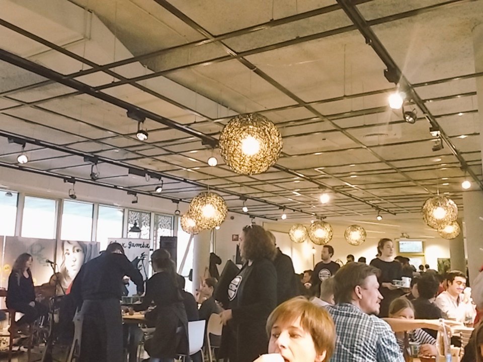 wearegoe's tweet photo. Momento de compartir ideas y concluir con #culinaryaction16 en el World Café: Cocinando el Mañana https://t.co/RzvkSpaoYO