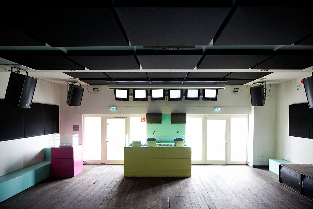 residentadvisor's tweet photo. We make Robert Johnson home for May. The third stop of twelve in our In Residence series. #RAinOffenbach https://t.co/X1zW7rxSEB