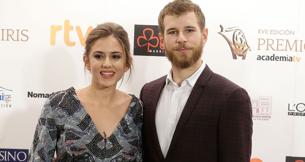 <a href="/alvarocervan/">Álvaro Cervantes</a> y Marina Salas,de la corte de ‘Carlos…’ a la búsqueda del ciberamor en ‘Cites’ teleprograma.fotogramas.es/series-tv/2016…