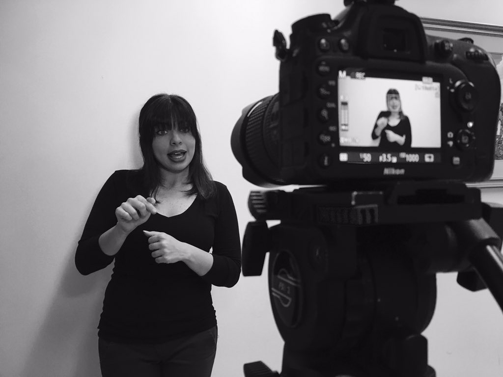 Grabando interpretación para el vídeo de #UNA Campus Sostenible. Etapa final #EsenciaProduccionestv