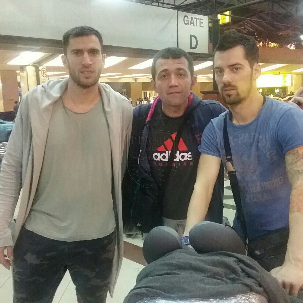 RT <a href="/persib/">PERSIB</a>: Alhamdulillah Vlado, Vergec &amp; Marko atos dugi di Indonesia. Sekarang sedang dalam perjalanan menuju Bdg