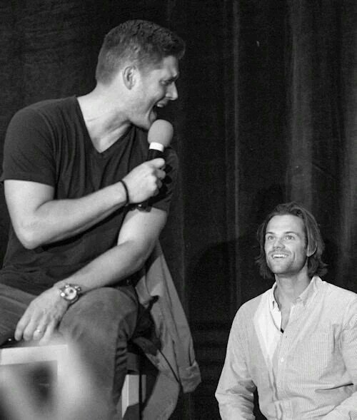 Jerzcaligrl's tweet photo. #J2sDay #10YearsOfSamAndDean #10YearsProud https://t.co/diKAn4B8fp