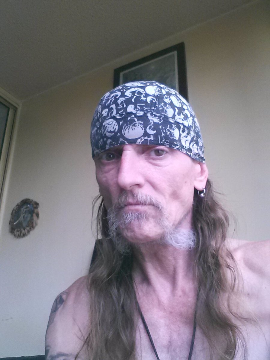 TerryScottR's tweet photo. @LungCancerFaces another face of lung cancer #lcsm https://t.co/8rx0unTQQe