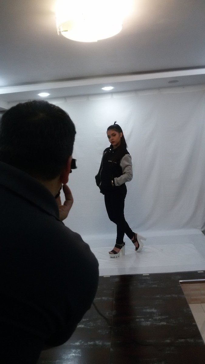 BelanKazar's tweet photo. Hoy, Sesión Fotográfica en las instalaciones de #Belankazar con el #TalentoBK https://t.co/xQ8ki6qXAh