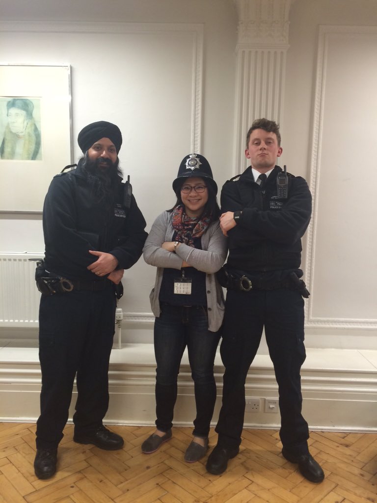 MPSBloomsbury's tweet photo. Great crime prevention seminar at John Adams hall this evening. Thanks for having us guys #studentsstaysafe #JD https://t.co/Jov2gqnXNa