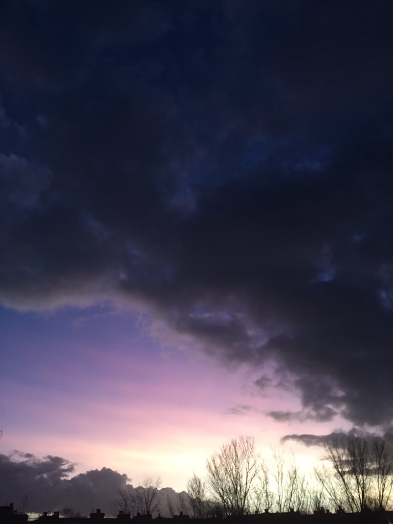 Ingkjex's tweet photo. Mysterieuze lucht! #sky #mooooi https://t.co/ThKGCVJYRS