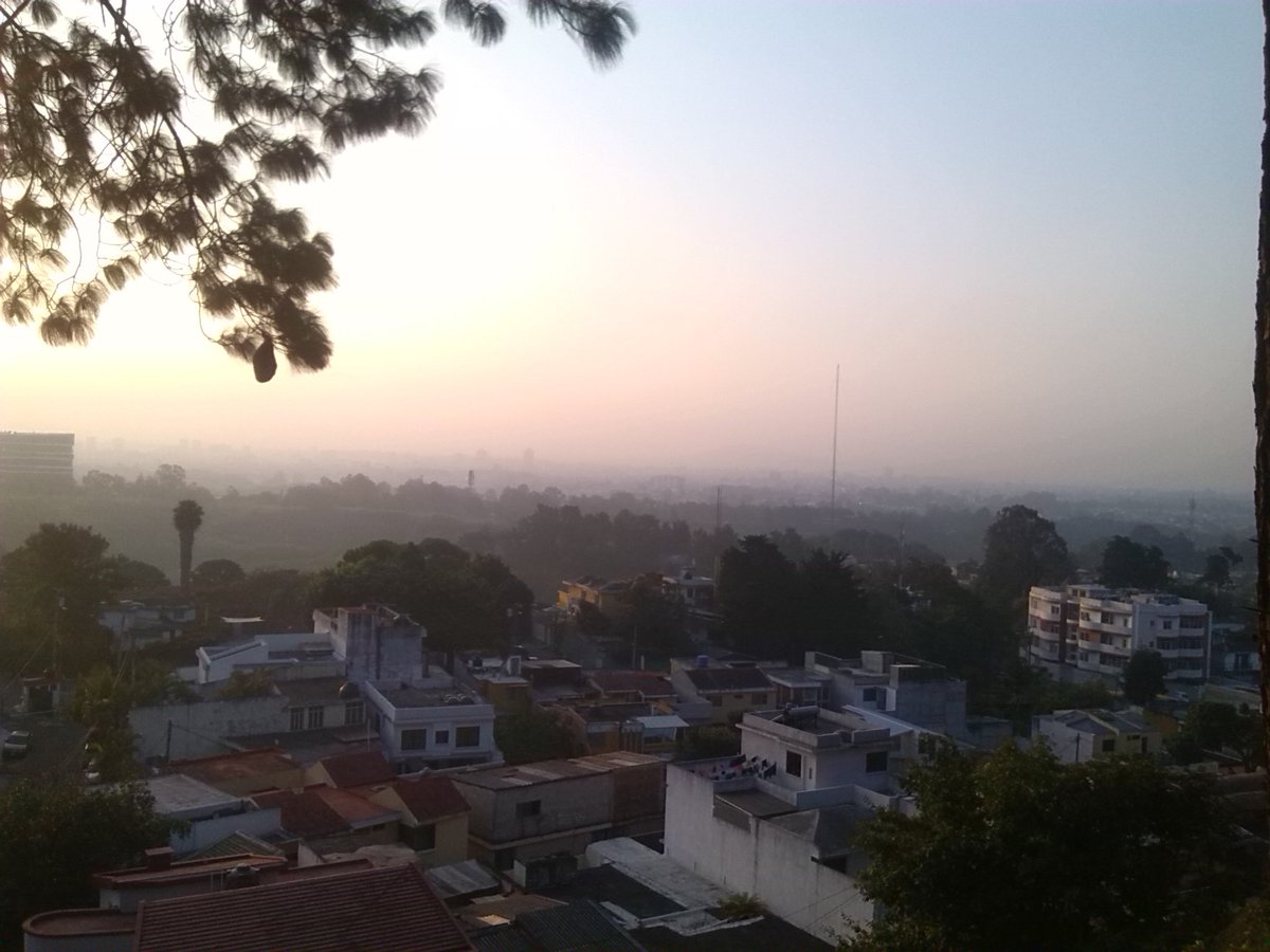 josebarrera5772's tweet photo. Hermosa Vista de Lourdes https://t.co/462JiDAGYo