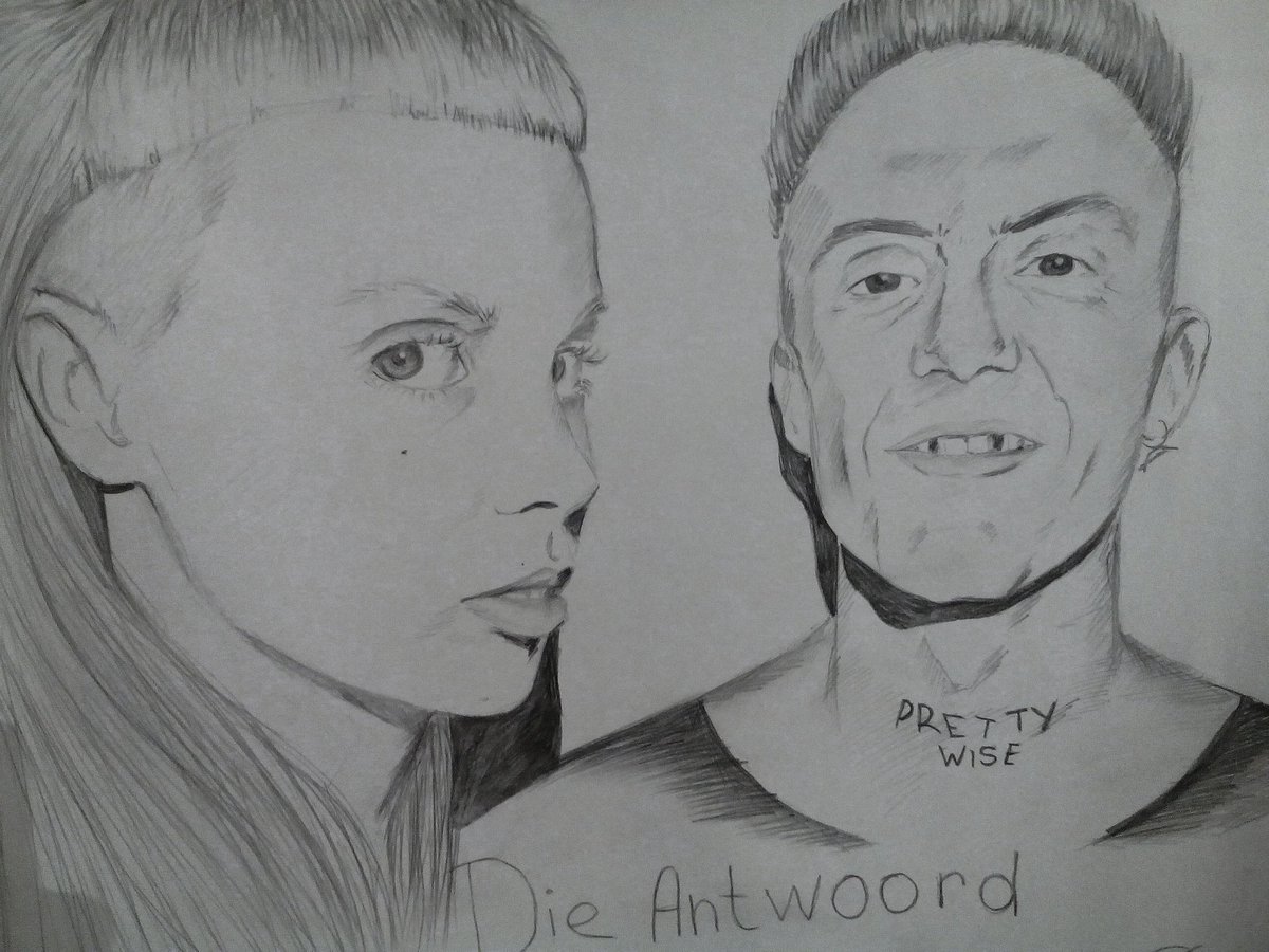 seaqp's tweet photo. #dieanwoord https://t.co/i9nSpJbtXu