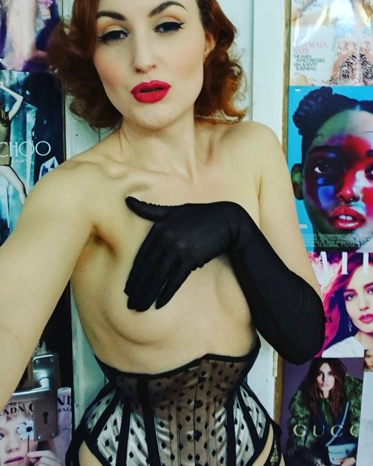 Shameless @orchidcorsetry &amp; @myaminerals #makeup💄 #selfie. #Skincare by @BareSknBeauty 💋  #corset #waisttraining<a class="tags" target="_blank" title="On Twitter" href="/?out=eyJ0eXAiOiJKV1QiLCJhbGciOiJIUzUxMiJ9.eyJpYXQiOjE3MjE2NDI5NjMsImlzcyI6InR3cG9ybnN0YXJzLmNvbSIsIm5iZiI6MTcyMTY0Mjk2MywiZXhwIjoxNzUzMTc4OTYzLCJyZWRpcmVjdF91cmwiOiJodHRwczovL3R3aXR0ZXIuY29tL29yY2hpZGNvcnNldHJ5In0.Kk7-sMjYnpHvWyTxU_-AB6x-qkoXgC-yvE0ORKLofDxozQTxyeqWzB0fqOniwhZcFCbF4keGSAJzd1xF5JCKAQ">@orchidcorsetry</a><a class="tags" target="_blank" title="On Twitter" href="/?out=eyJ0eXAiOiJKV1QiLCJhbGciOiJIUzUxMiJ9.eyJpYXQiOjE3MjE2NDI5NjMsImlzcyI6InR3cG9ybnN0YXJzLmNvbSIsIm5iZiI6MTcyMTY0Mjk2MywiZXhwIjoxNzUzMTc4OTYzLCJyZWRpcmVjdF91cmwiOiJodHRwczovL3R3aXR0ZXIuY29tL215YW1pbmVyYWxzIn0.WXB7i3QlIJFByg4Krt1RW3cTqDLVEqJsEa2lFelJJQg7oZO9XtzcMhCpqk3sjdWXq6i-CRbvCt3DDqQzzSr0yQ">@myaminerals</a><a href="/tag/makeup"class="tags">#makeup</a><a href="/tag/selfie"class="tags"><span>#selfie</span></a><a href="/tag/skincare"class="tags"><span>#skincare</span></a><a href="/tag/corset"class="tags"><span>#corset</span></a><a href="/tag/waisttraining"class="tags"><span>#waisttraining</span></a>