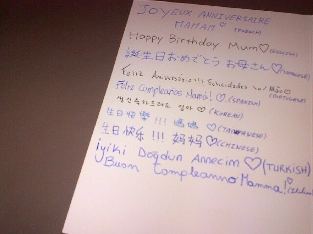 Recevoir une carte d'anniversaire du Canada ecrite par les amis q mon fils s'y est fait #LanguesMultiples #IdeeSympa