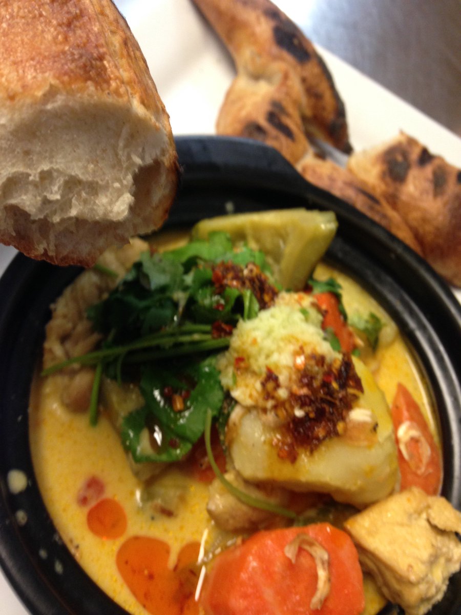 Dragon_Rouge's tweet image. All Star Combo Experiment. Green Curry Klay Pot....@DragonRougeDan...#creativecooks #dragonrouge