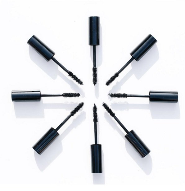 DDPBeauty's tweet photo. The @DDPBeauty Transformista mascara remains flexible so you can add volume throughout the day. @marksandspencer https://t.co/WjRR4Ml4KQ