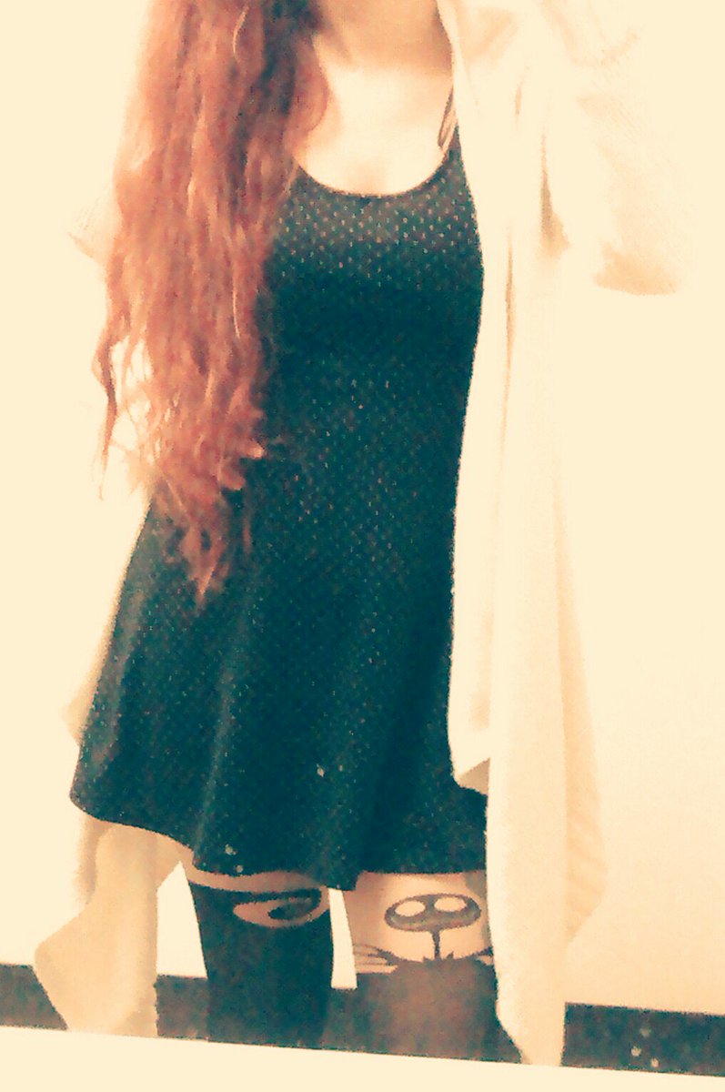 DaddysGoodBaby's tweet photo. Feeling little at work today, sshhh! 🙈😳😇 #ddlgproblems #little #thighhighs https://t.co/JbFmTSyc9i