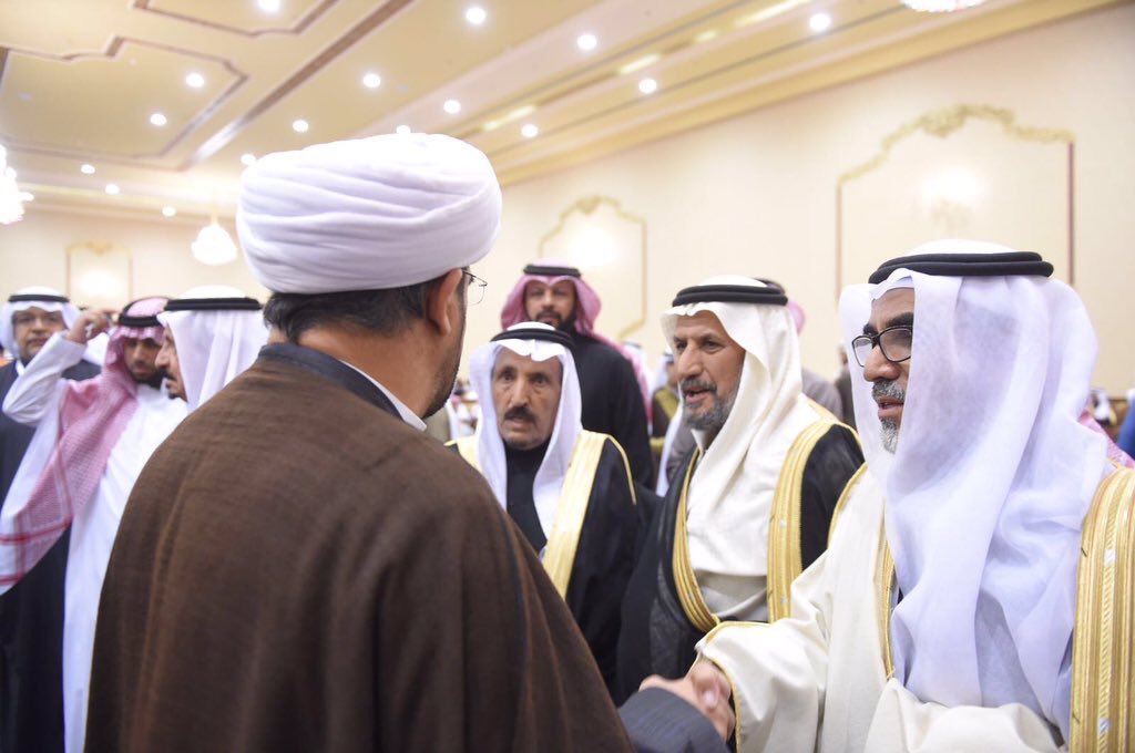 وفد أهالي القصيم في عزاء شهداء حادث الاحساء ، هذة بلادنا وهذا شعبنا ، رهان اعدائنا خاسر خاسر
x.com/emarahalqassim…