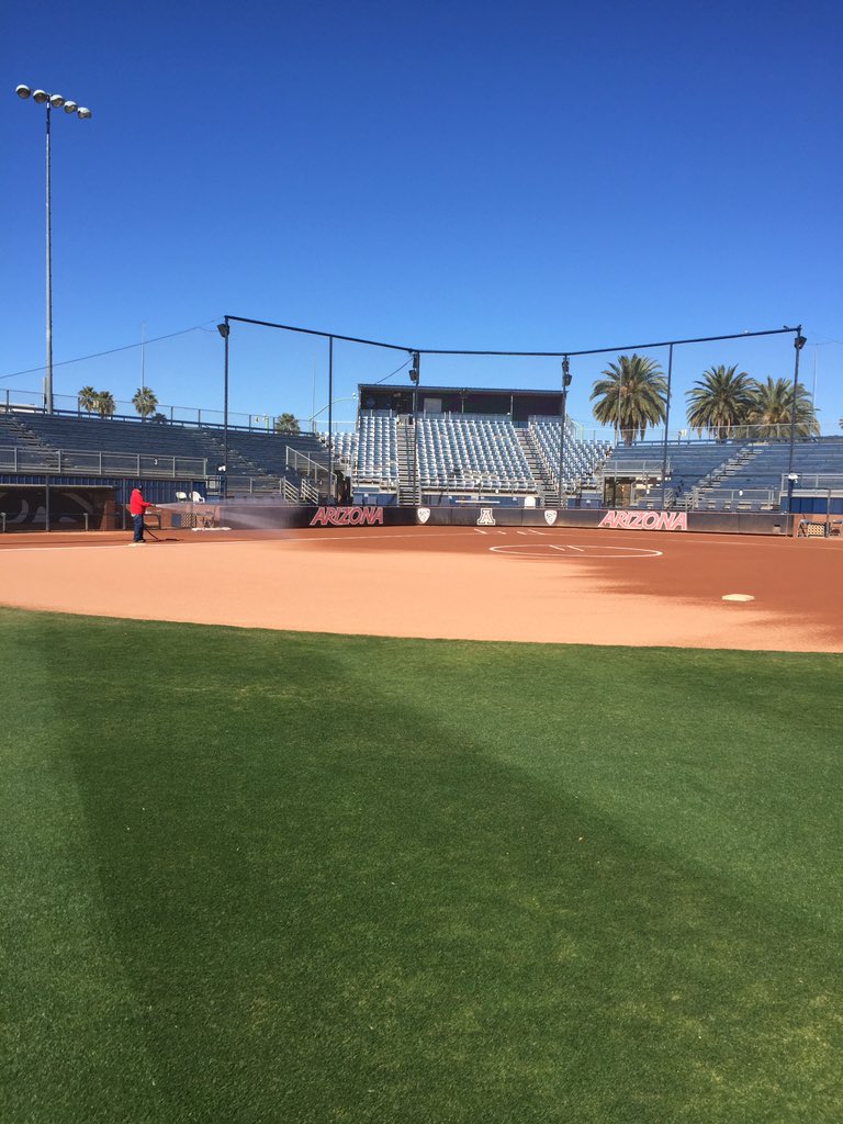 niceturf's tweet image. Really proud of my staff. Top notch everyday! #sportsturf #practiceprep