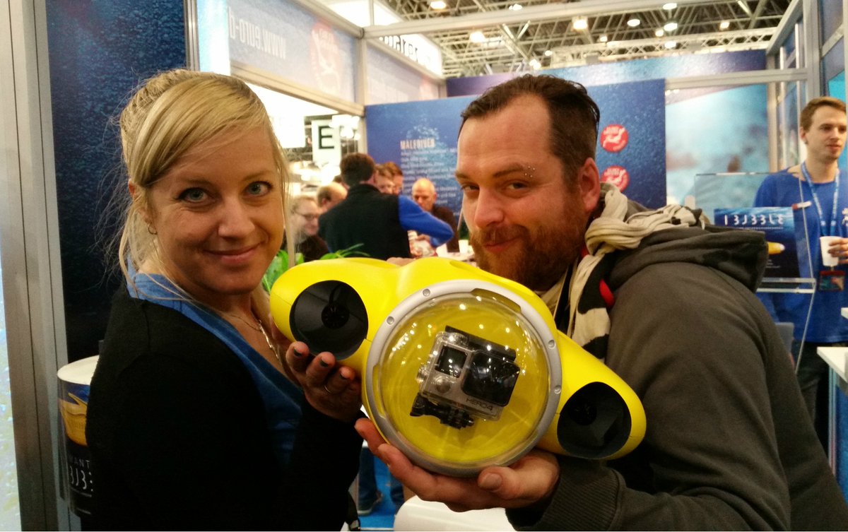 iBubbleCamera's tweet photo. We love the diving community at the #boot2016! https://t.co/tb2TzK7ukC cc @TheJetlagged https://t.co/OiX0aZ0Fbm