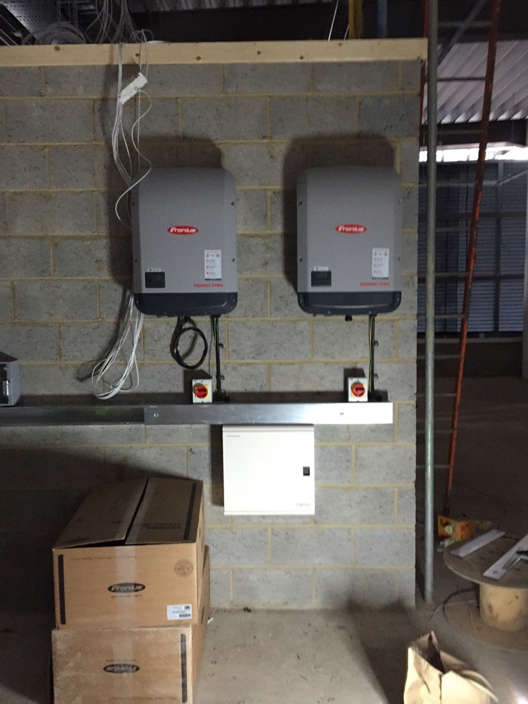 NR_Power's tweet image. 2 more Fronius primo inverters fitted by northern renewable power #solar pv