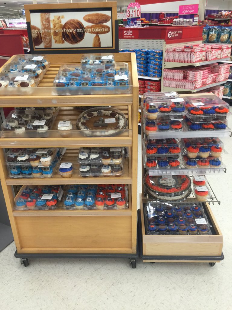 jacquegrimberg's tweet photo. Ready for Super Bowl 50 in the bakery at #Target #T1505 #Panthers #KeepPounding #SuperBowl https://t.co/l0fjEkHCug