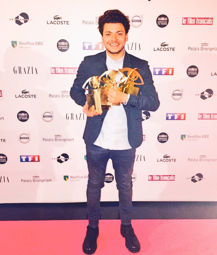 kevadamsss's tweet photo. Trophee des Film Francais !! Quelle Soiree ! Merci ! Grace a Vous ! #BigLove #PersonnaliteDeLannee #Aladin 🙌🙌😁😘 https://t.co/3dBFshug7e