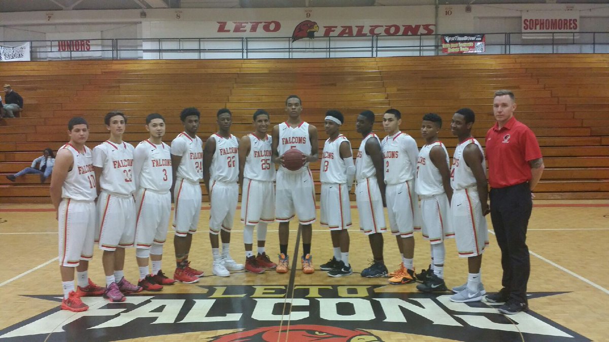 LetoHighSchool's tweet photo. Good luck Boys Basketball! 🏀 #DistrictGame @LetoBasketball https://t.co/N03WaVMM01