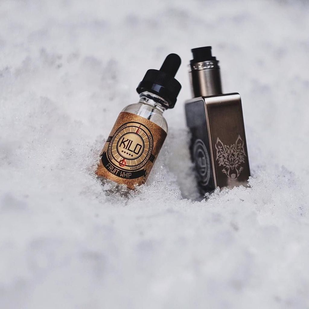 vapebot's tweet photo. By @media.kraken
#m🐙
That kilo new new and the custom snowwolf in its natural habitat
•
#s… https://t.co/ZrJ0vEcZ7q https://t.co/mVwds24rpZ